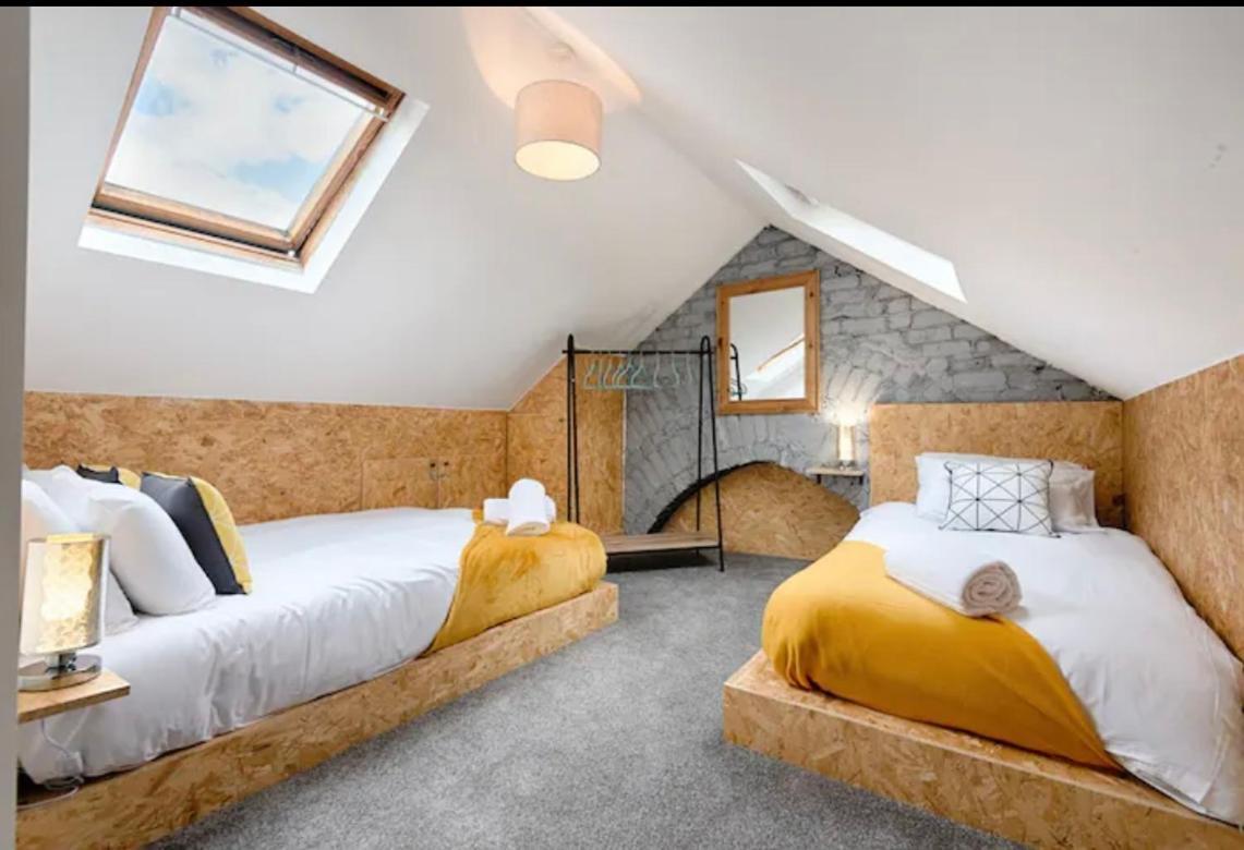 Groves House City Centre No Pets Apartment